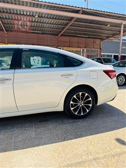 تۆیۆتا ئەڤەلۆن